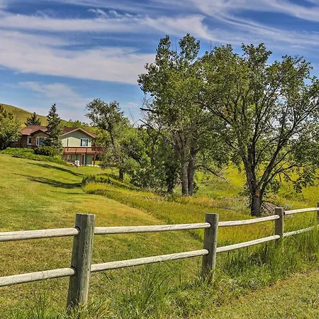 Rapid City Vacation Home With Wraparound Deck!